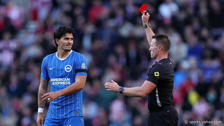 Struijk red card after VAR intervention overturned