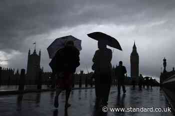 1.7 million Britons 'won't turn on heating' this winter amid Godzilla El Niño extreme weather threat