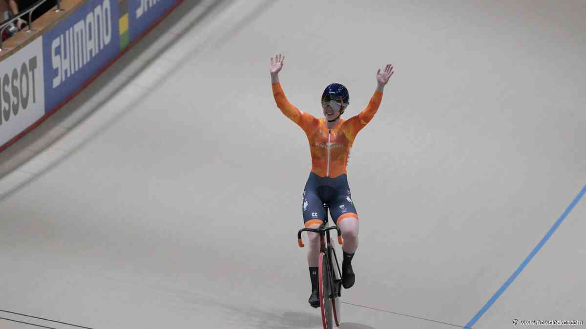 Lorena Wiebes prolongeert wereldtitel scratch dankzij heerlijke sprint