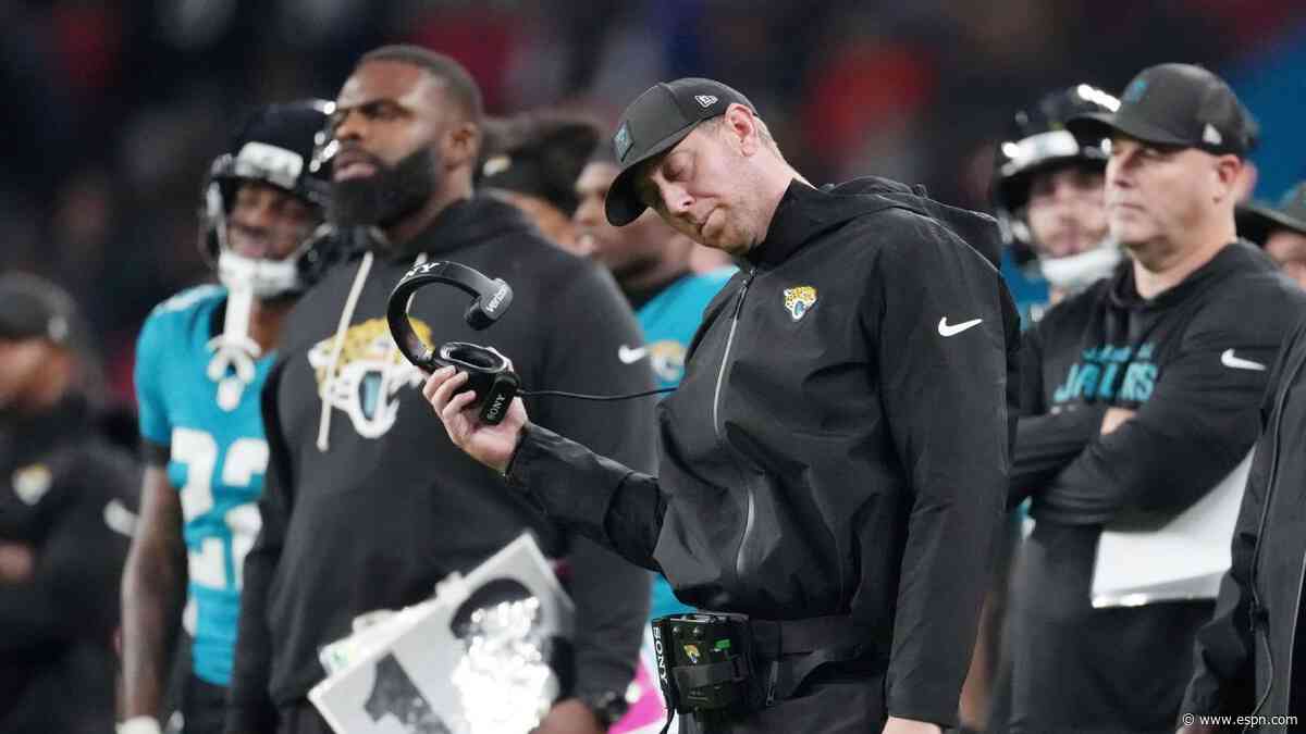 Jaguars' Coen to tweak playcalling after delay of game issues vs. Eagles