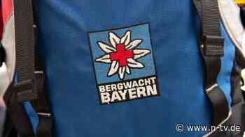 Aufräumaktion auf der Zugspitze: Bergwacht holt Schlafsäcke, Kameras und Knochen vom Gletscher