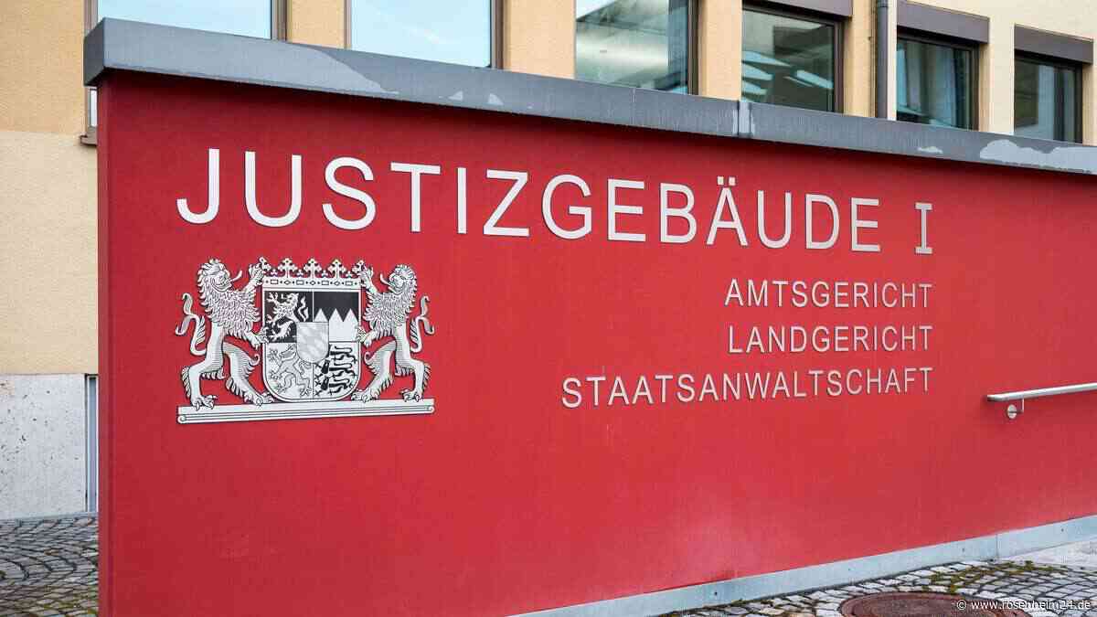 Hausarzt in Bayern soll Jugendliche für „Studie“ missbraucht haben
