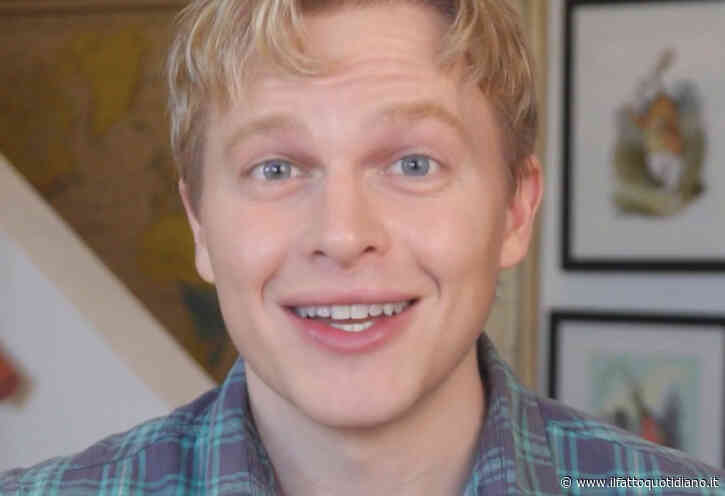 “Grindr sta addestrando la sua Intelligenza Artificiale sulle tue foto, la tua età e i tuoi tap di default, senza chiedere il permesso”: l’analisi del Premio Pulitzer Ronan Farrow