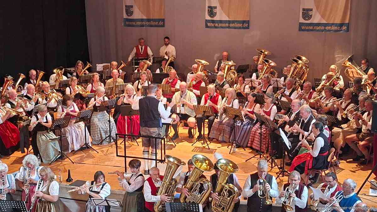 Ü50-Kapelle feiert ihren zehnten Geburtstag