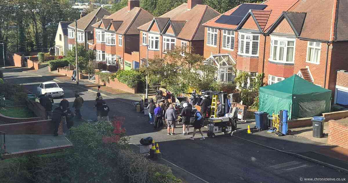 Cameras roll in Gateshead as cast and crew of ITV's Bad Blood descend on Low Fell street