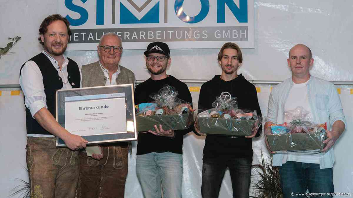 30 Jahre Simon Metallverarbeitung in Rennertshofen: Familienbetrieb ehrt Mitarbeiter