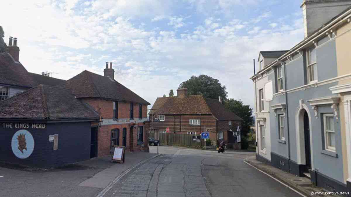 A274 traffic updates as crash blocks North Street in Sutton Valence - recap