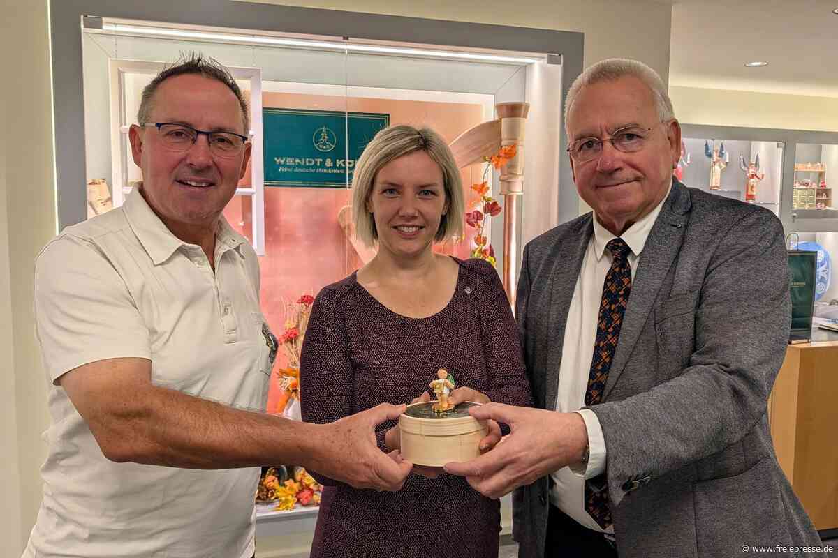 Freiberg: Engel aus dem Erzgebirge im Lions-Adventskalender versteckt