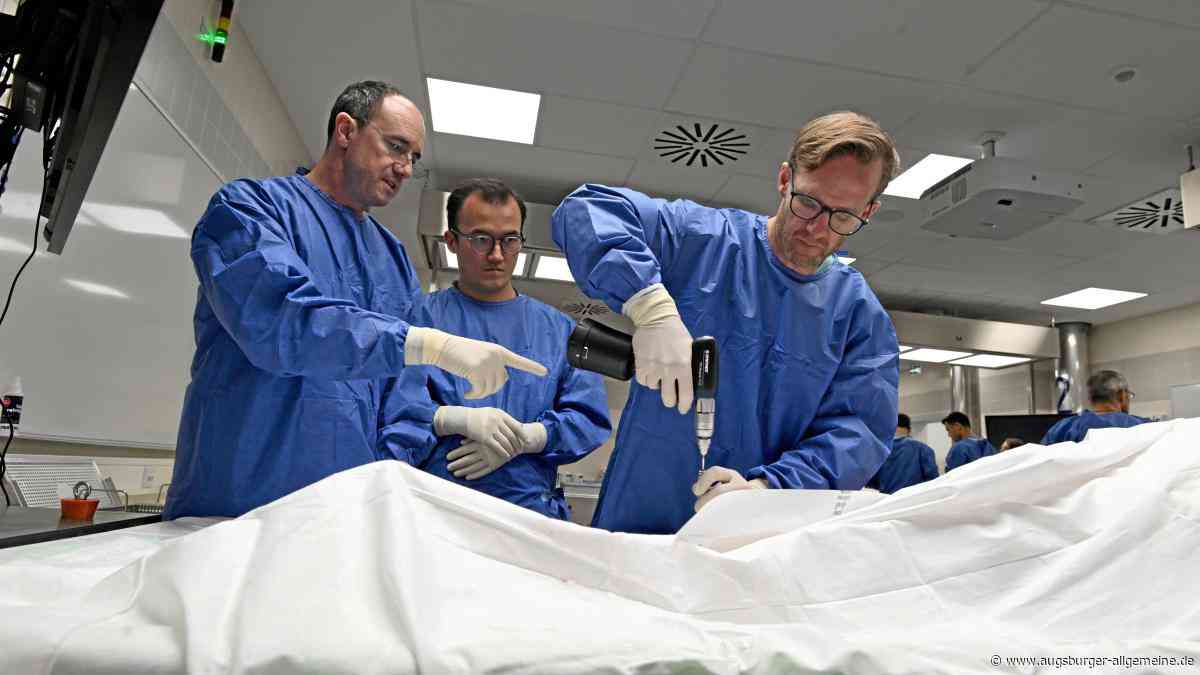 Was, wenn Krieg ist? So bereiten sich Ärzte der Augsburger Uniklinik auf den Ernstfall vor