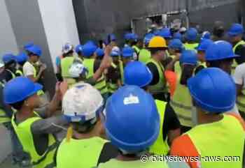 Obreros que trabajan en reconstrucción del aeropuerto de Maiquetía protestaron por falta de pago