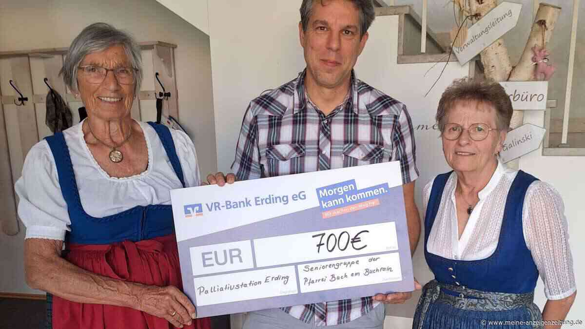 Seniorenstammtisch Buch am Buchrain sammelt 700 Euro für Palliativ Team