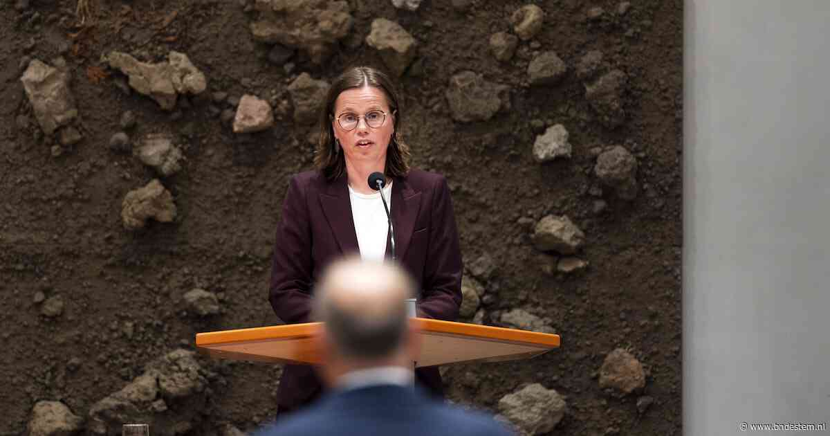 Kabinet wil belastingaftrek voor zorgkosten buiten verzekering schrappen, Kamer ongeduldig over alternatief