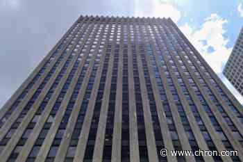 Houston eyes new skyscraper for aging 1960s city building