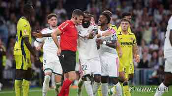 Real-ster Vinícius mist El Clásico en nog drie duels na haren trekken en protest