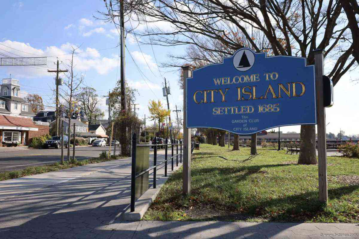 NYC Council considers bill which would expand ferry service to City Island