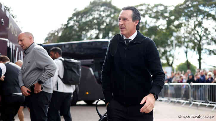 Leeds United Nearly Landed This Elite Manager Before Sale: Can Farke’s Contract Uncertainty Threaten Their Stability?