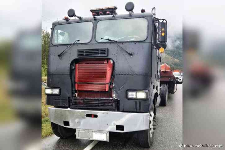 10 safety infractions, unrestrained toddler net semi driver over $1,600 in fines near Sicamous