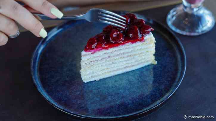 National Dessert Day 2026 deals: Score free deals from The Cheesecake Factory, White Castle, and Baskin-Robbins, and more
