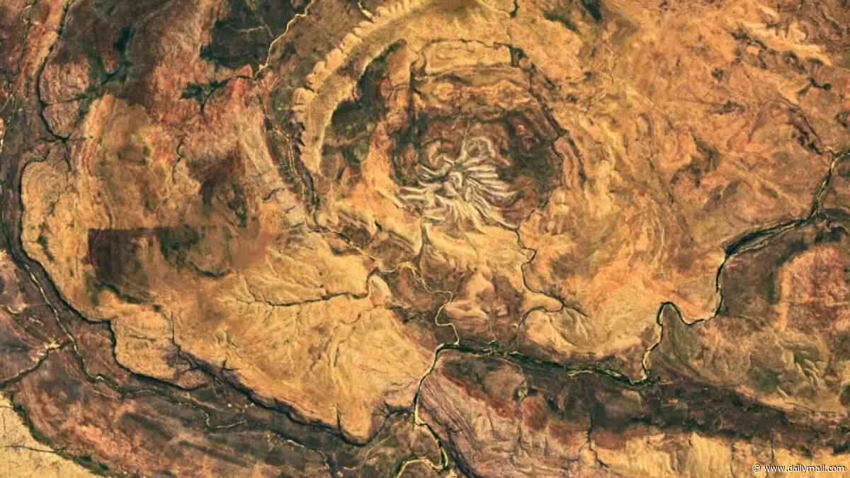 Ancient impact crater 'with legs' spotted in Australian desert by NASA satellite