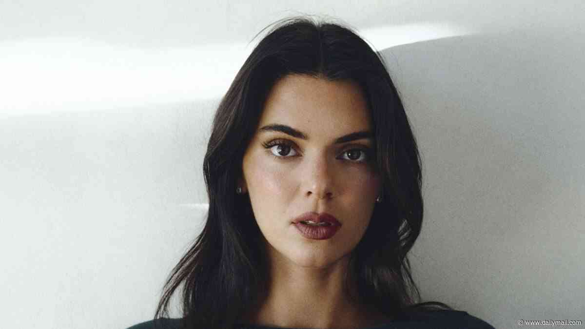 Kendall Jenner shows off her toned figure as she strips down to bra for Intimissimi shoot... amid Jacob Elordi romance