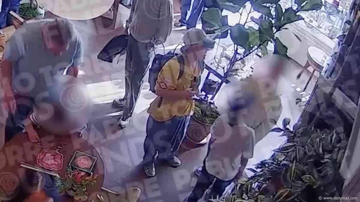 Minute by minute of Kelly Clarkson's Brooklyn store confrontation: Every moment inside shop caught on video - and the 'degrading' action everyone missed