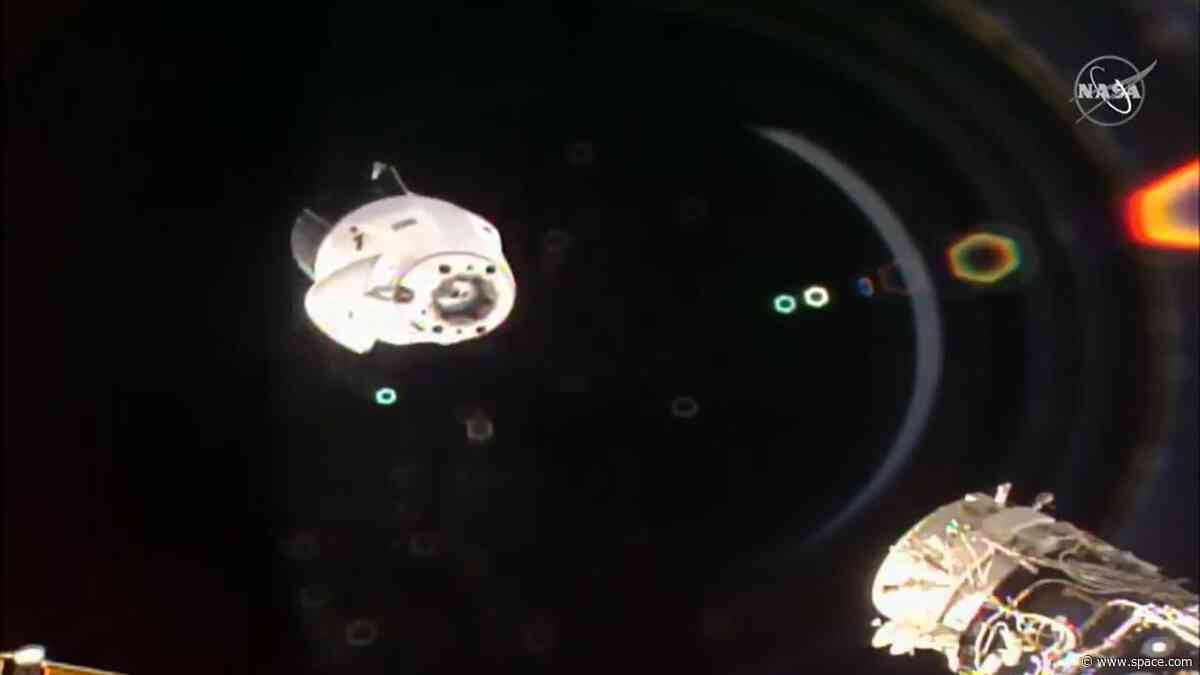 Watch SpaceX deliver more than 6,000 pounds of cargo to the ISS today