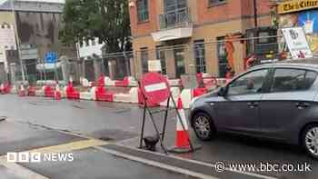 'Total confusion' as drivers ignore no-entry signs