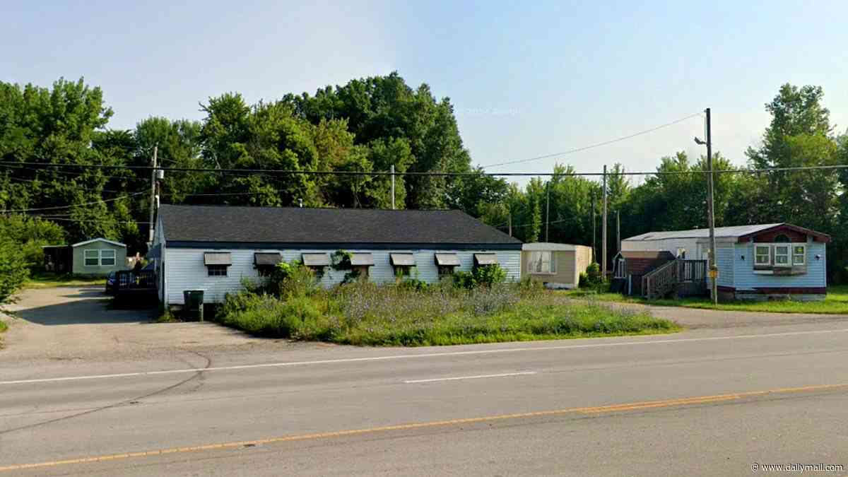 Children rescued from 'deplorable' Ohio home where they were forced to sleep in bug-infested cages