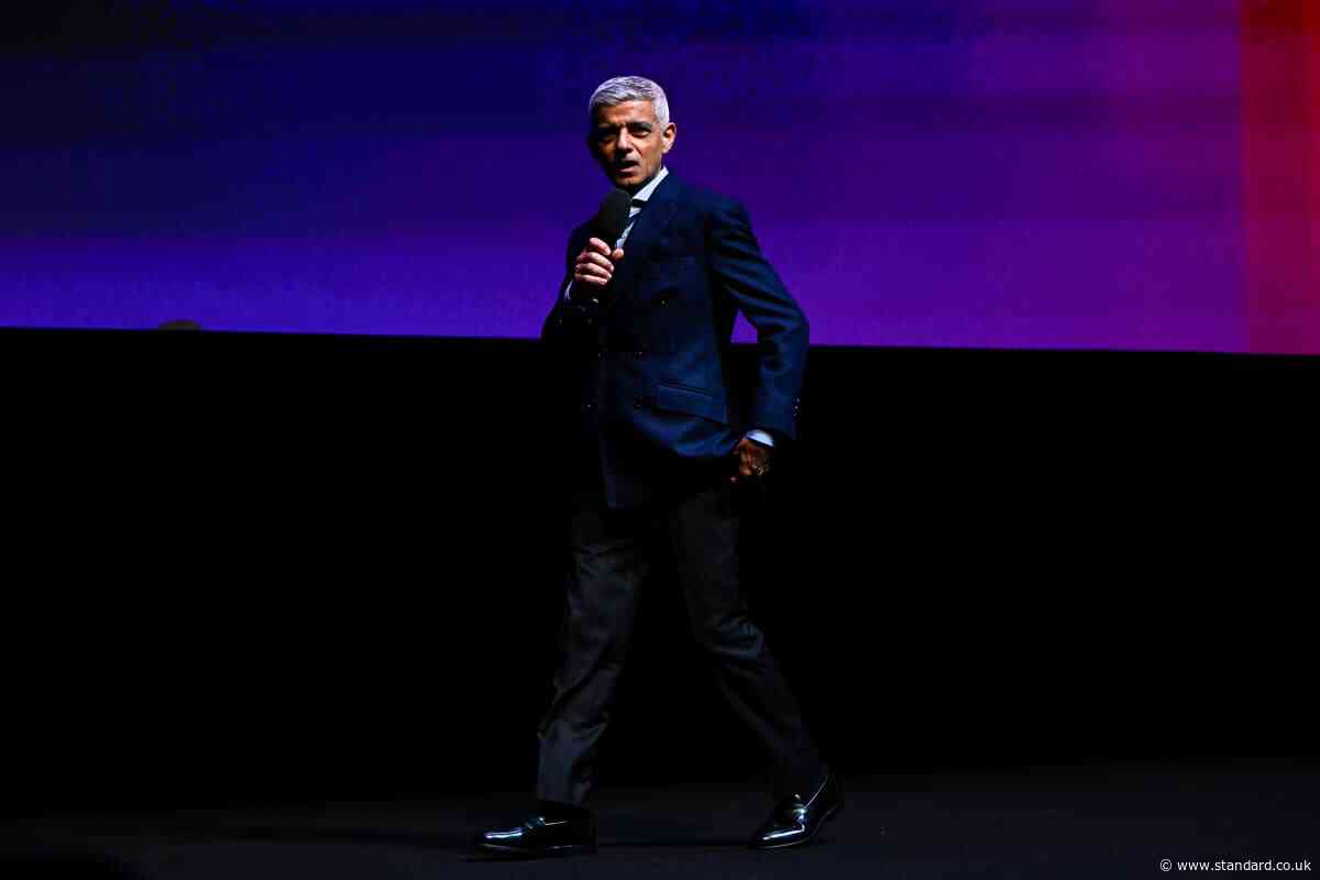 Sadiq Khan announces plan to tackle internet black spots in central London