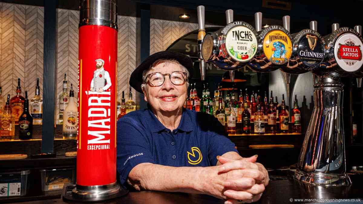 The 'phenomenal' Denton pub worker still pulling pints at 83 - and her lessons for life