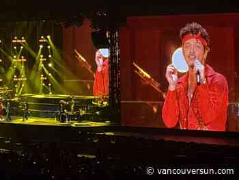 RECAP: Bruno Mars in fine voice to launch Vancouver run | Fans descend on the merch tables