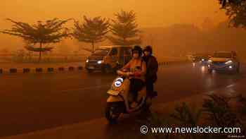 Indonesië blust branden met droogijs na klachten buurlanden over giftige smog