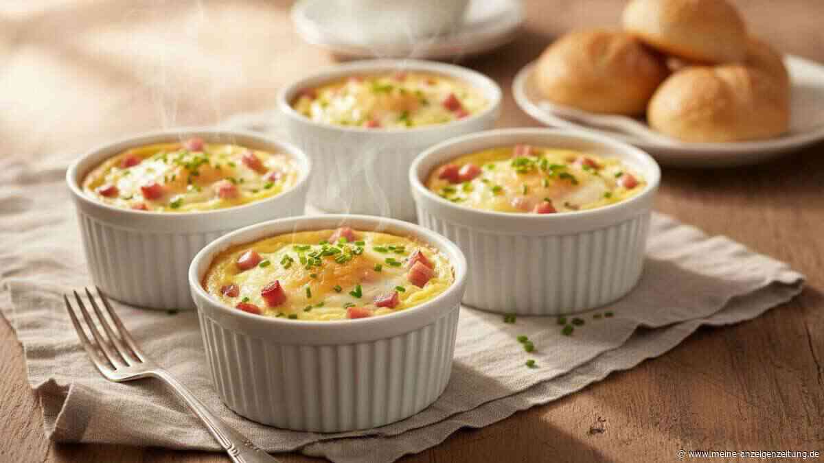 Schnell vorbereitet: Rührei aus dem Ofen mit Schinken, Gouda und Schnittlauch