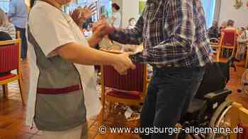 Singend und schunkelnd in den Herbst