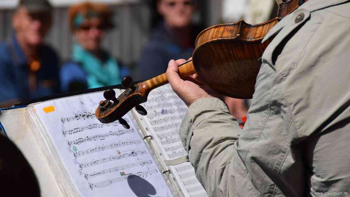 Bus kommt keiner, aber Musik: Die Haltestellen-Idee fürs Sachsentor