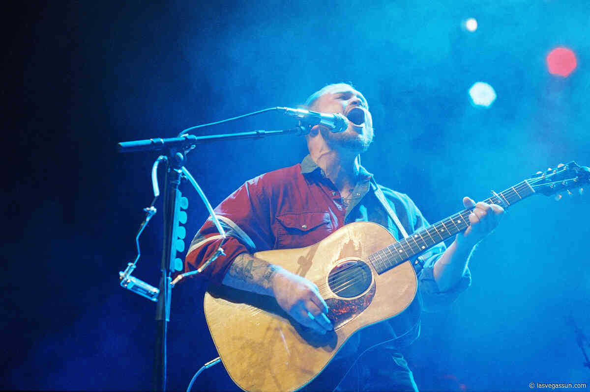 Zach Bryan announces Allegiant Stadium stop as part of 2027 tour