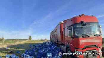 Lkw-Unfall in Bayern: Über 1000 Kästen Bier landen neben der A8