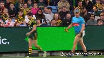 Moses limps off in huge Aussie blow