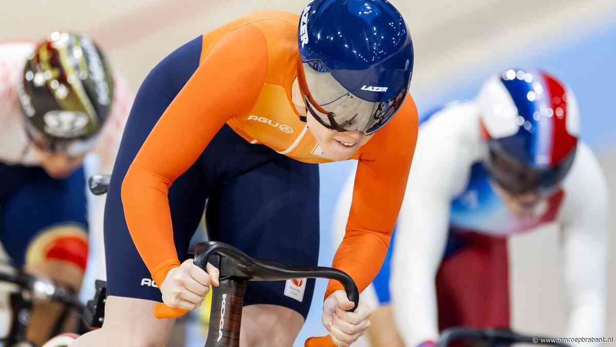 Baanwielrenster Hetty van de Wouw raakt wereldtitel sprint kwijt