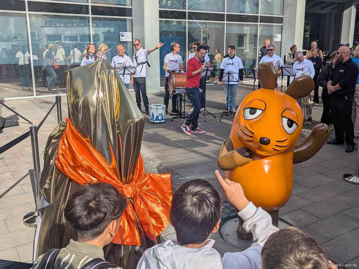 Köln: Zur Maus vor dem WDR kommen zwei ihrer Freunde
