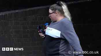 Women sentenced for migrant protest police assaults