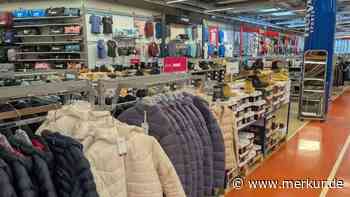 Sport-Kette will weitere rund 20 Filialen schließen, plant aber auch neuen Flagship-Store