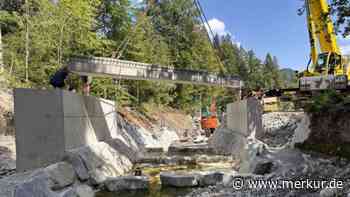 Hochwasserschutz in der Jachenau: Neue Brücke frei – Fischtreppe mit 36 Stufen