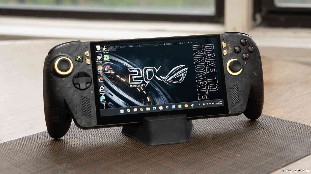 Asus ROG Xbox Ally X20 Review: I Loooove the Screen on This Windows Gaming Handheld