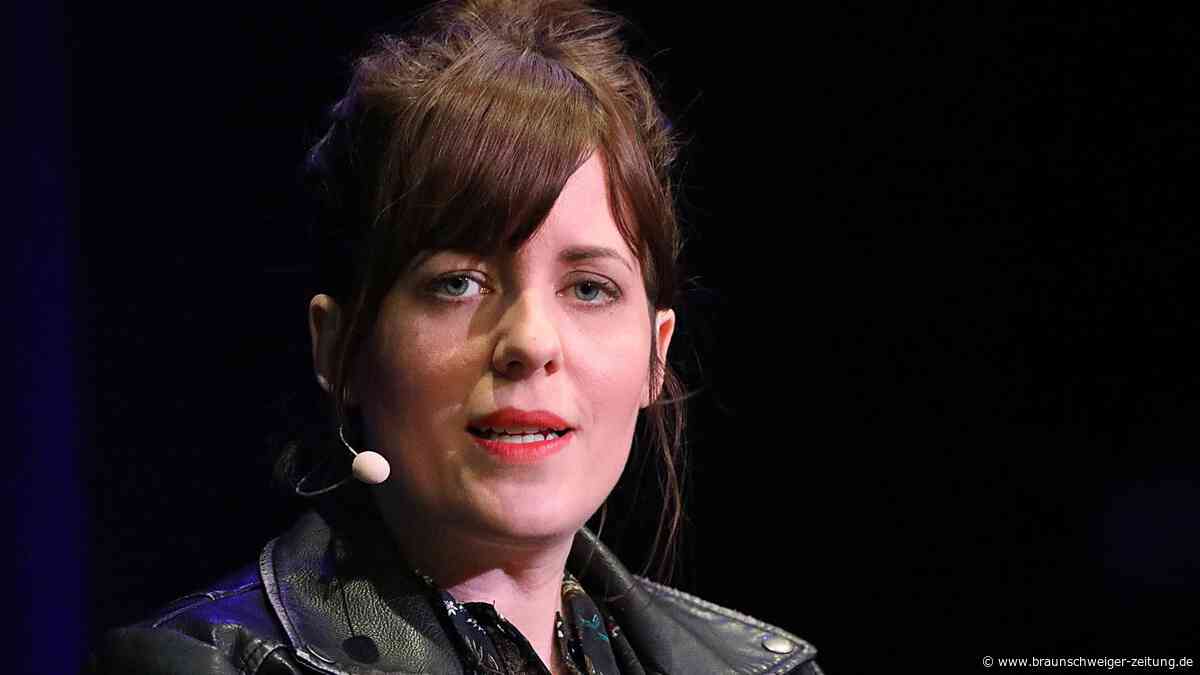 „Drei-Zentimeter-Tumor in der Brust“: Sarah Kuttner macht Krebs-Diagnose öffentlich