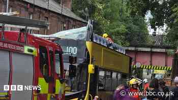 Driver on 'autopilot' before bus crashed into bridge