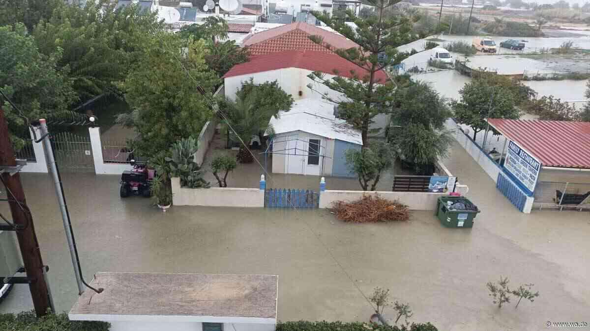 Schwere Unwetter wüten über Griechenland: Urlauber zeigt Fotos und hofft „für alle das beste“
