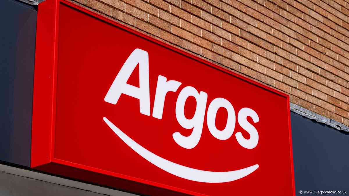 Argos shoppers snap up classic '70s' lamp for £16 in the sale