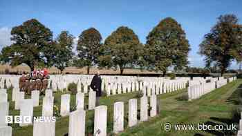 Unidentified WWI soldier buried with full honours