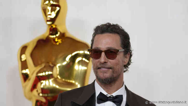 “È stata dura. Ho passato due giorni nel deserto per leggere tutte le recensioni negative ricevute negli ultimi vent’anni”: lo rivela Matthew McConaughey
